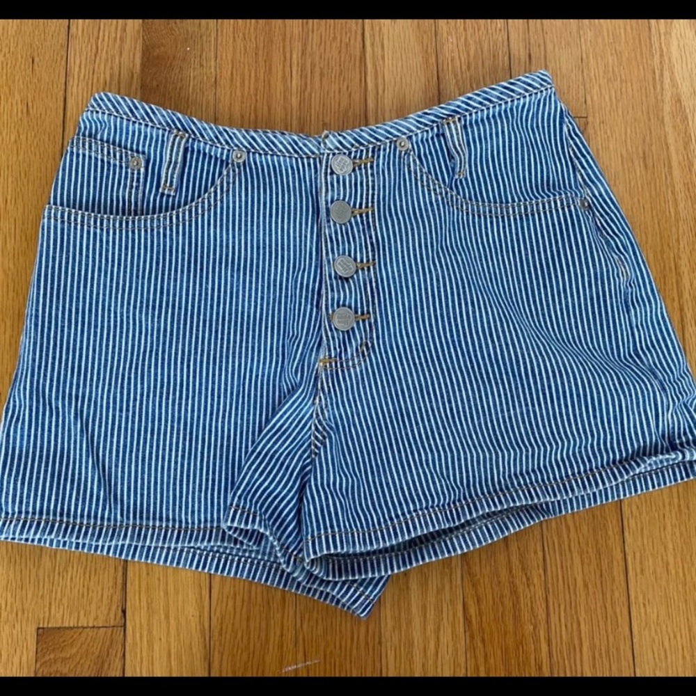HIGH WAISTED SHORTS - Blue and White Stripes!